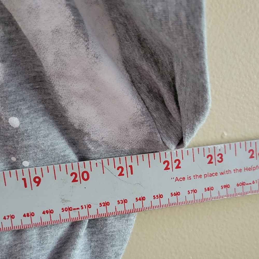 3/$12 SALE Calvin Klein | Crop Top Elastic Waist Distressed Flawed - Picture 4 of 7